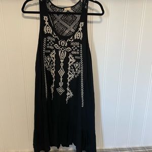 Hollister Black/Beige Pattered Dress
